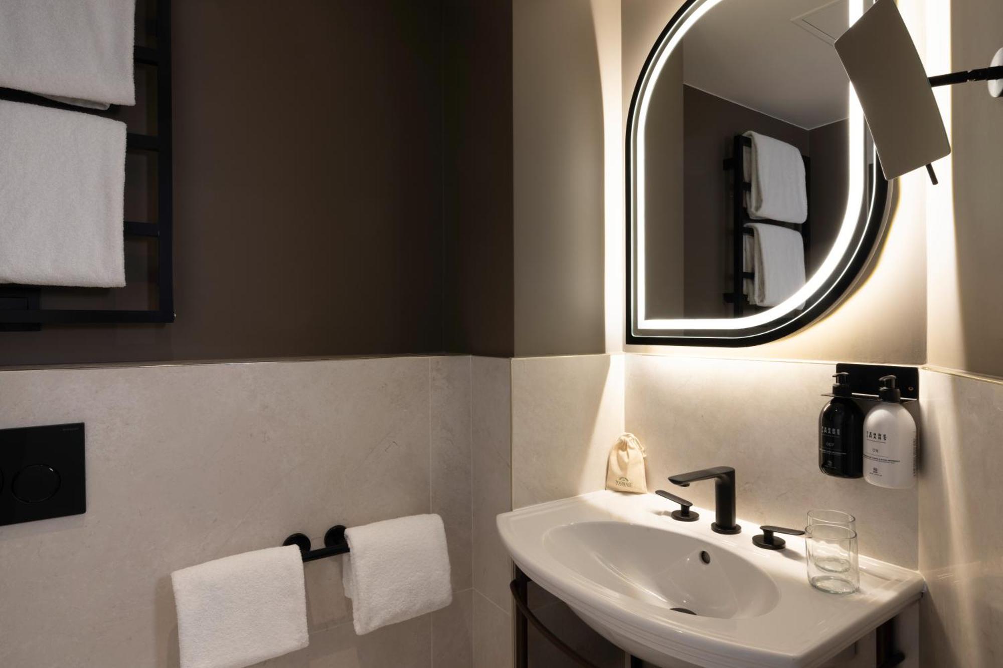 Hotel L'Ormaie & Spa Paris Ngoại thất bức ảnh